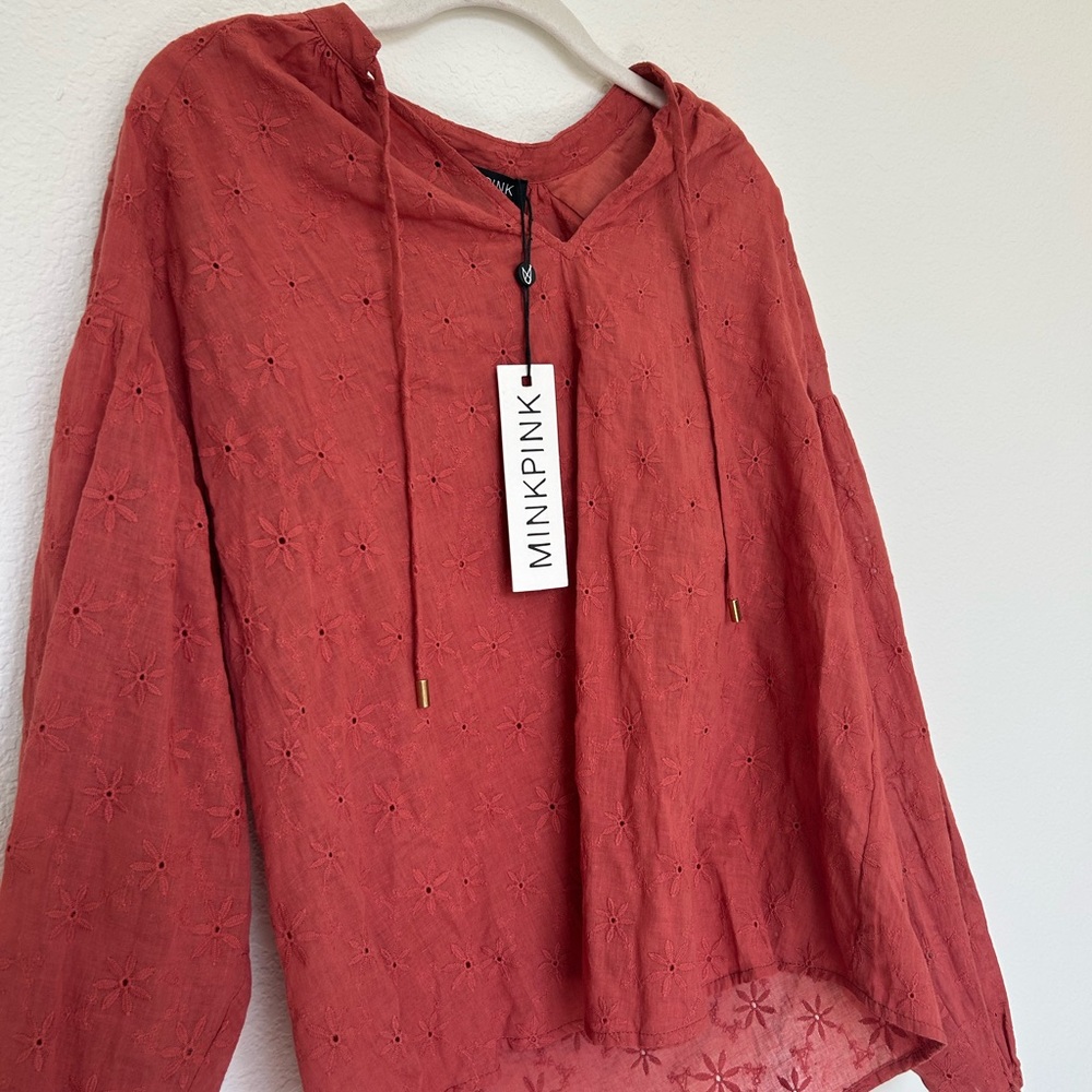 NWT MinkPink Long Sleeve Eyelet Floral Top & Tiered Mini Skirt Set - Picture 3 of 7